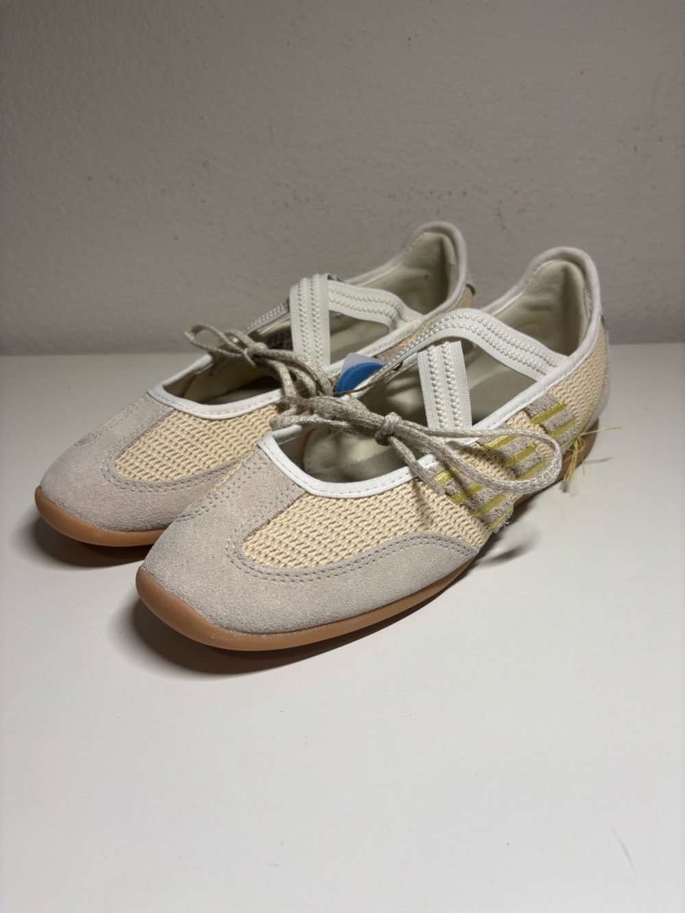 NEW ADIDAS Barreda Mary Jane Matte Gold Women’s